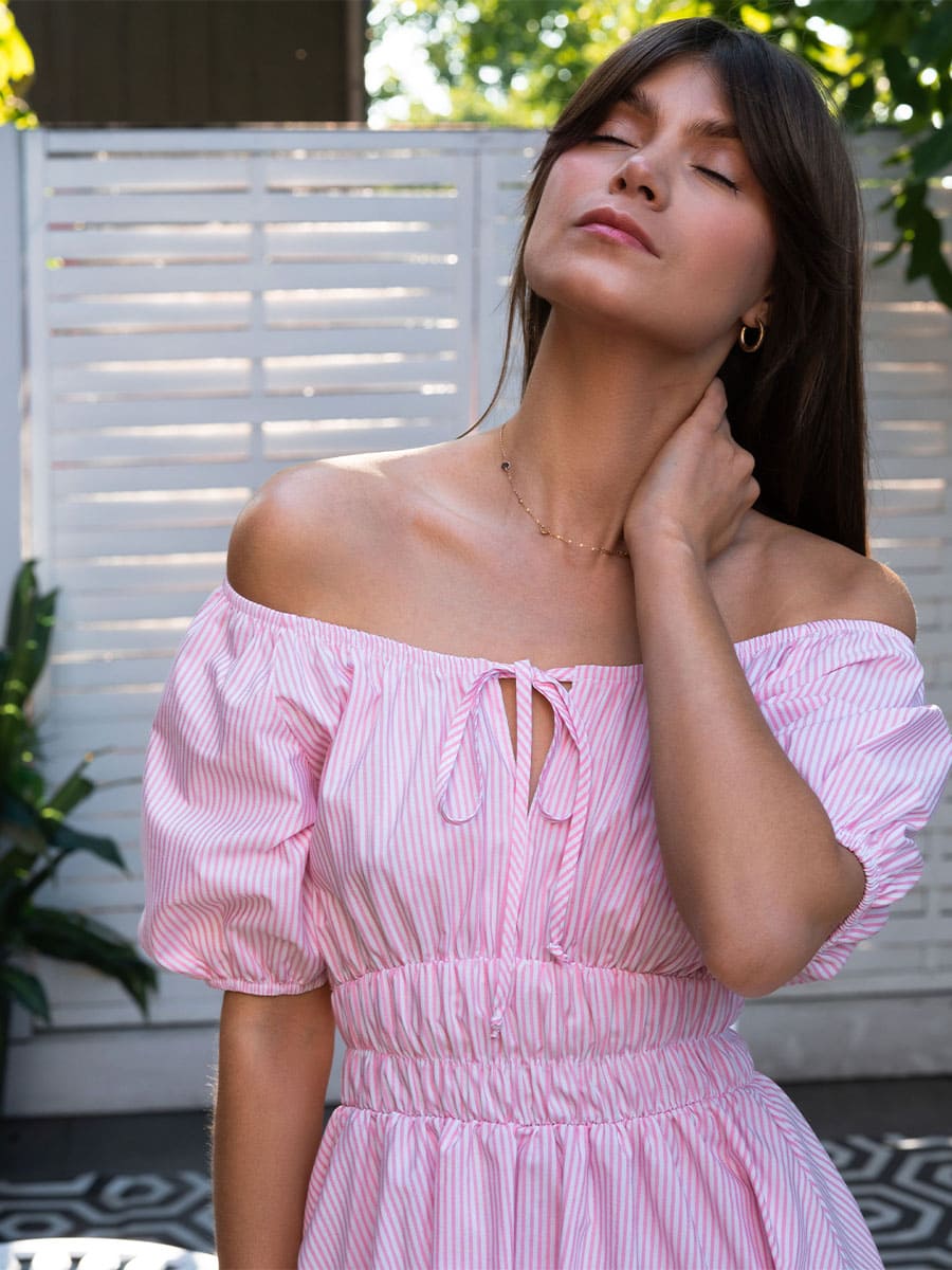Open Shoulders Mini Dress with Pink Stripe