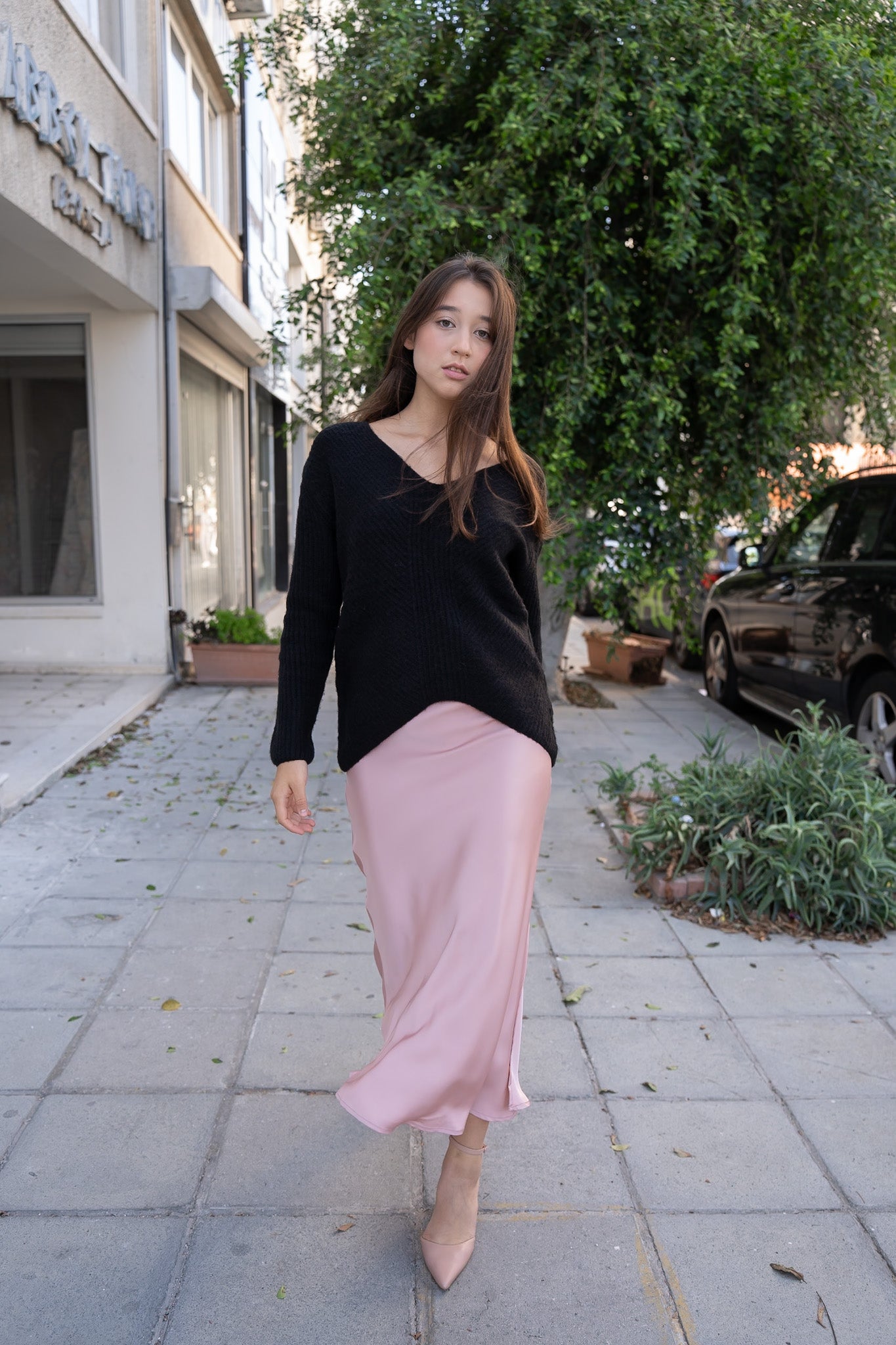Midi Skirt “Satin Grace”