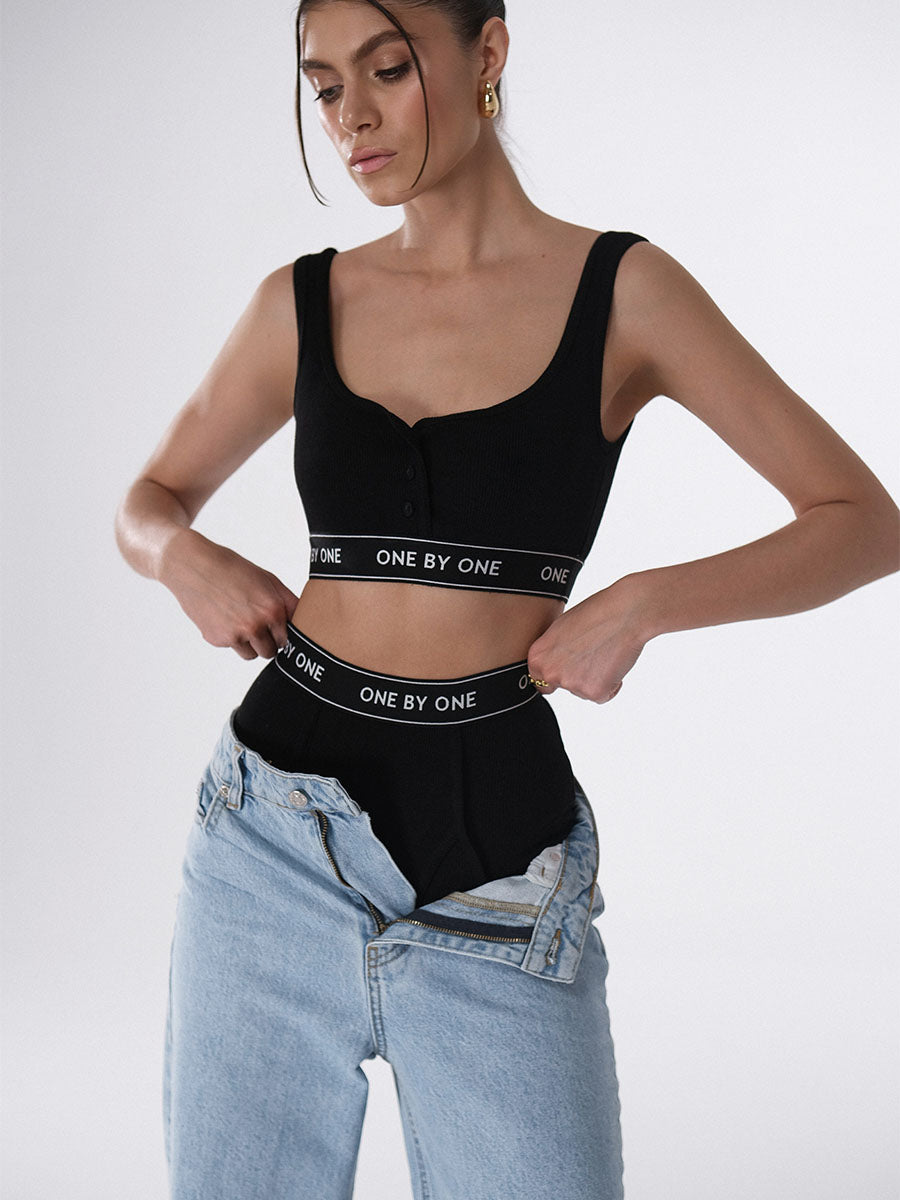 Top with Buttons + hight-waisted briefs