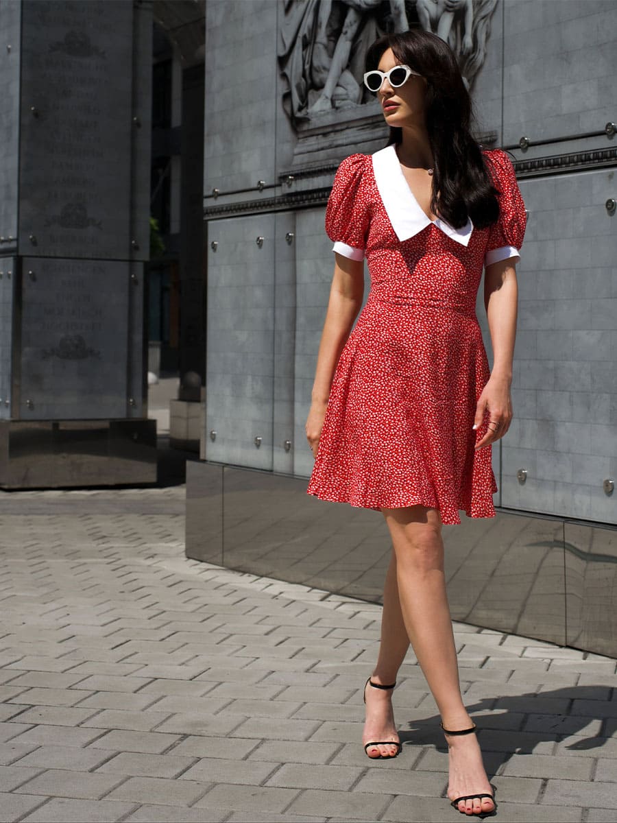 Mini red Dress with a White Collar