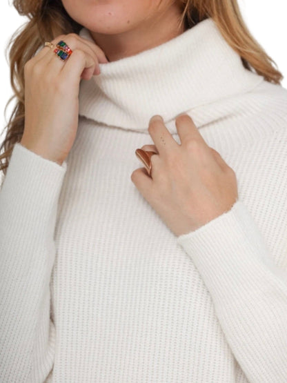 Oversized Knit Turtleneck “Winter Cloud”